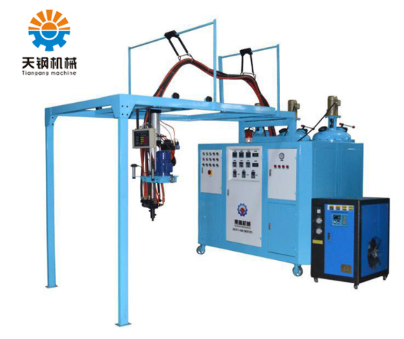聚氨酯鞋底澆注機(jī) 聚氨酯鞋底澆注機(jī)